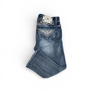 Women’s Miss Me Mid Rise Crop Blue Embellished Women's Jeans Sz 27
